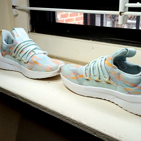 Adidas sneakers - Picture 5 of 5